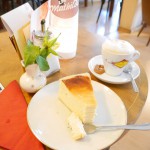 Kafee und Kuchen im Mathilde